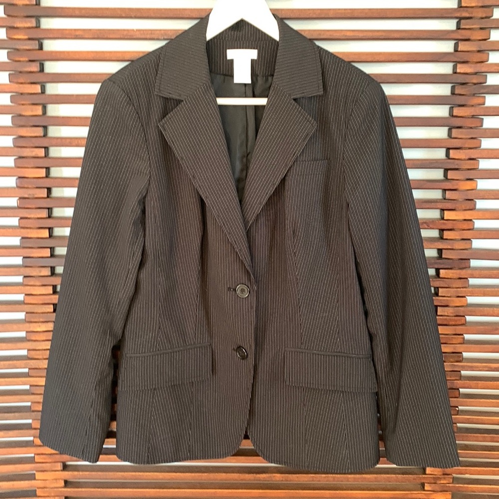 Worthington suit
